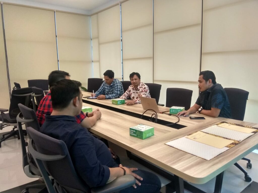 Alumni ITEBA Sebagai Owner PT Ampera Jaya Bersama (AJB) Tanda Tangan MOA dengan ITEBA