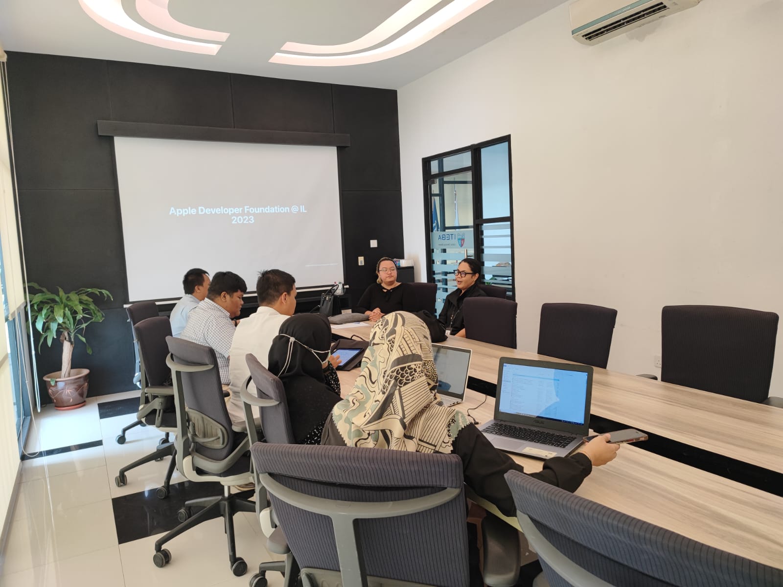 Apple Developer Academy Infinite Learning Batam Menawarkan Program ...