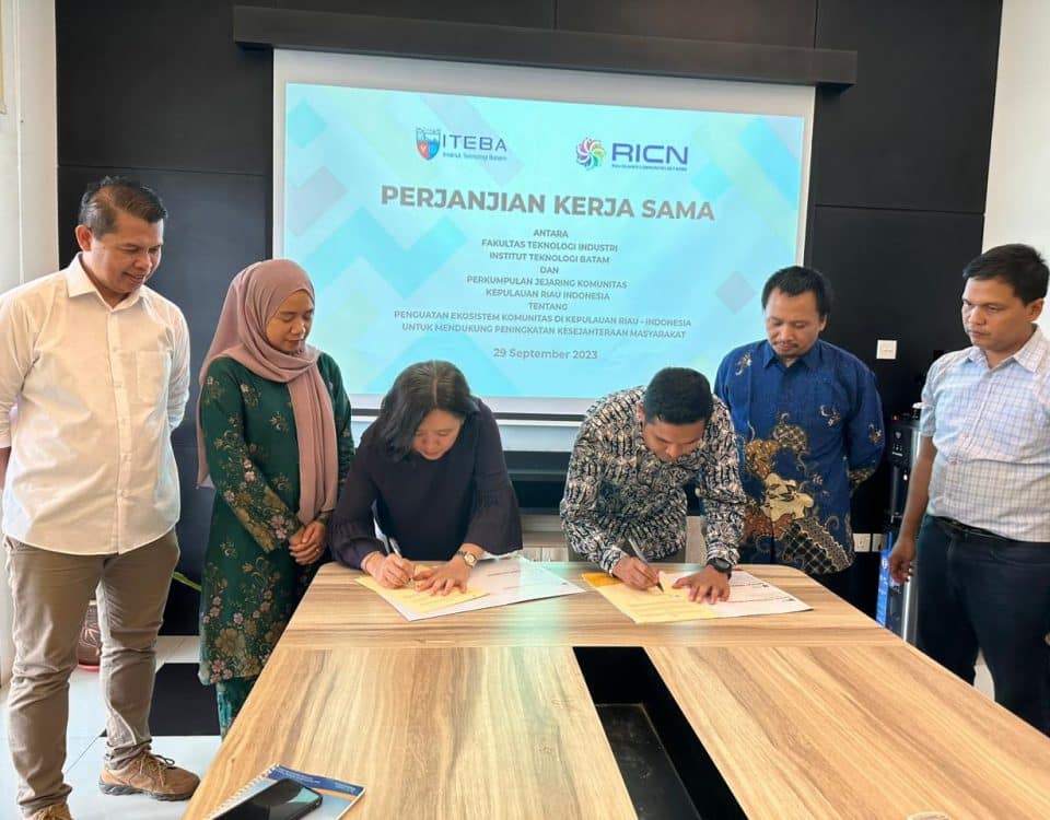 FTID ITEBA dan RICN Menandatangani MoA untuk Future Ready Riau Island Summit: Membahas Kesejahteraan Masyarakat dan Tantangan Zaman Modern