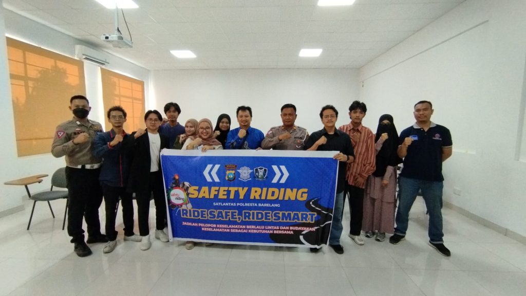 Polisi Sosialisasikan Safety Riding di ITEBA: Menyelamatkan Nyawa Mahasiswa dengan Kesadaran Berlalu Lintas