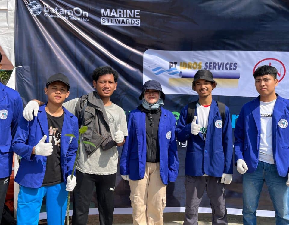 Bersama BatamOn, Mahasiswa ITEBA Berkontribusi dalam Perayaan Hari Mangrove Sedunia 2024