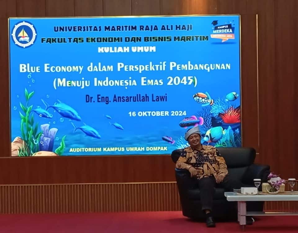 Wakil Rektor 1 ITEBA Menjadi Narasumber di Kuliah Umum UMRAH: Mengupas Blue Economy Menuju Indonesia Emas 2045