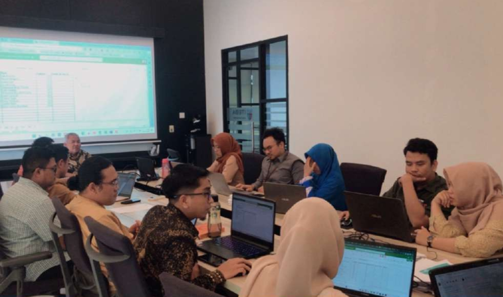 ITEBA Perkuat Sistem Monitoring Jabatan Fungsional Dosen Melalui Rapat Tinjauan Manajemen