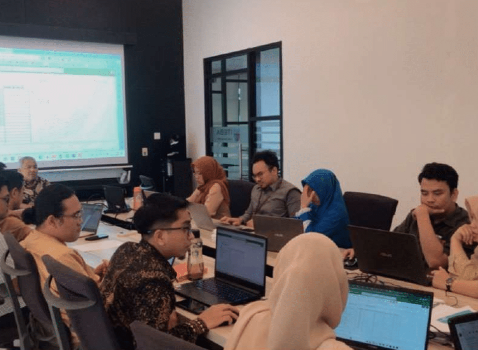 ITEBA Perkuat Sistem Monitoring Jabatan Fungsional Dosen Melalui Rapat Tinjauan Manajemen