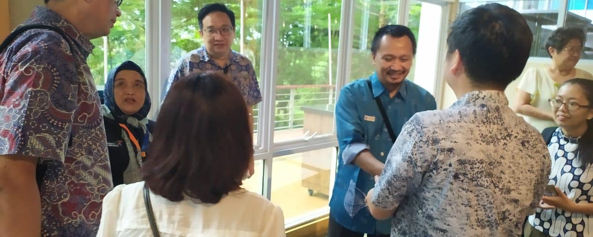 Kunjungan Perwakilan Consulate-General of the Republic of Singapore dan Republic Polytechnic Singapore ke Kampus ITEBA Kunjungan Perwakilan Consulate-General of the Republic of Singapore dan Republic Polytechnic Singapore ke Kampus ITEBA