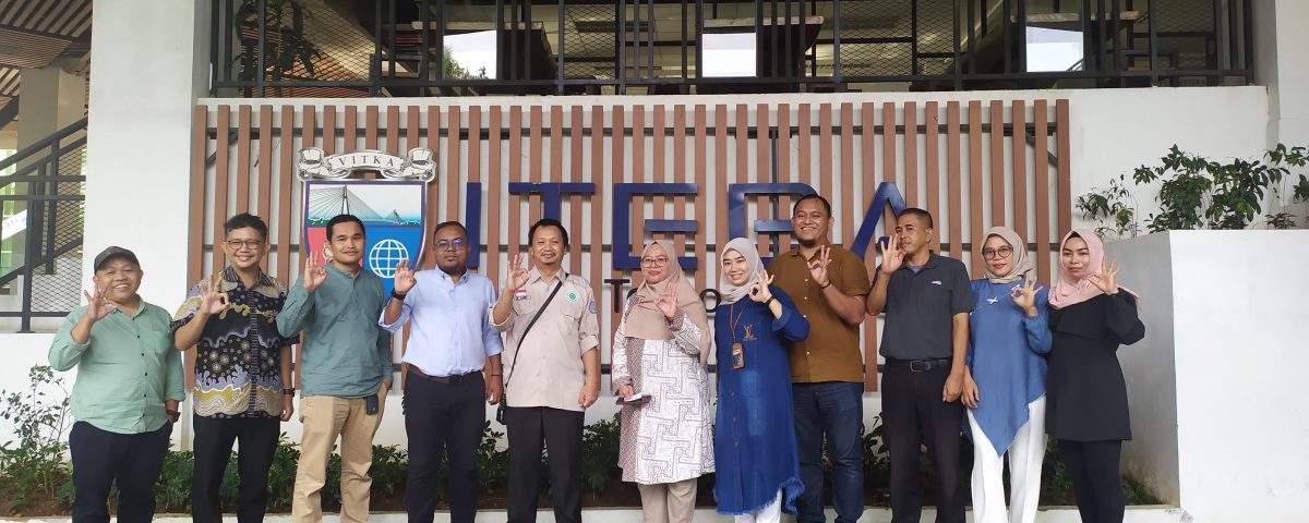 ITEBA Terima Kunjungan Fakultas Ekonomi Bisnis Maritim UMRAH, Diskusi Fokus pada Implementasi Kerjasama Riset dan Internasionalisasi ITEBA Terima Kunjungan Fakultas Ekonomi Bisnis Maritim UMRAH, Diskusi Fokus pada Implementasi Kerjasama Riset dan Internasionalisasi