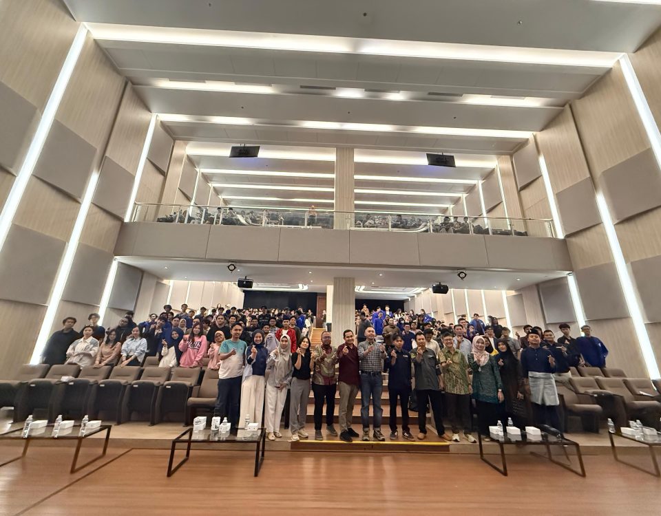 Seminar Pasar Modal di ITEBA: Mengedukasi Mahasiswa Menjadi Investor Cerdas Sejak Dini