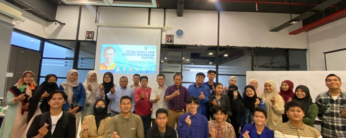 Sosialisasi dan Edukasi Keuangan Digital Bersama Bank Mandiri, Dorong Literasi Finansial Mahasiswa ITEBA Sosialisasi dan Edukasi Keuangan Digital Bersama Bank Mandiri, Dorong Literasi Finansial Mahasiswa ITEBA