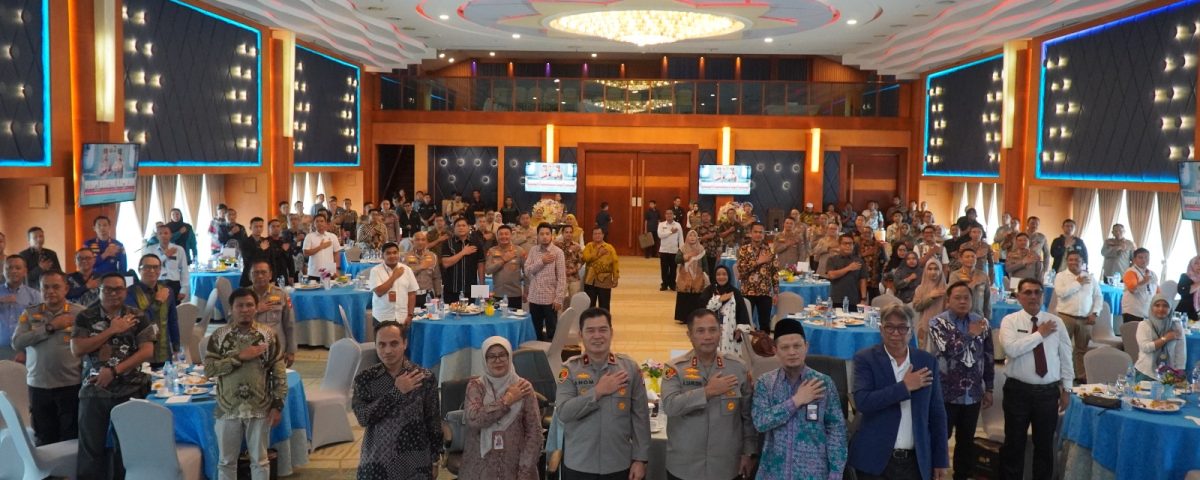 ITEBA Hadiri Audiensi “Ngopi Bareng Polda” Bersama Pimpinan Perguruan Tinggi se-Kepri ITEBA Hadiri Audiensi “Ngopi Bareng Polda” Bersama Pimpinan Perguruan Tinggi se-Kepri
