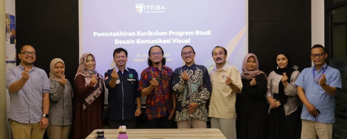 Pemutakhiran Kurikulum dan Persiapan Re-Akreditasi Prodi DKV ITEBA Bersama Mentor dari ISI Bali Pemutakhiran Kurikulum dan Persiapan Re-Akreditasi Prodi DKV ITEBA Bersama Mentor dari ISI Bali