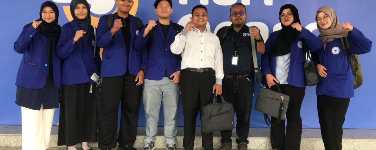 Partisipasi Dosen dan Mahasiswa Perdagangan Internasional ITEBA dalam Kegiatan Penguatan Literasi Pajak di Kanwil DJP Kepri Partisipasi Dosen dan Mahasiswa Perdagangan Internasional ITEBA dalam Kegiatan Penguatan Literasi Pajak di Kanwil DJP Kepri