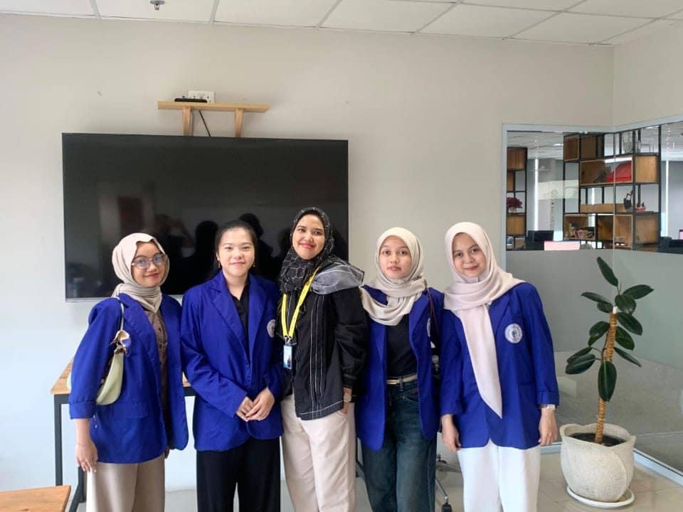 HMBD ITEBA dan Luna Park Media Bahas Rencana Kuliah Umum Digital Marketing untuk Mahasiswa Tingkat Akhir HMBD ITEBA dan Luna Park Media Bahas Rencana Kuliah Umum Digital Marketing untuk Mahasiswa Tingkat Akhir