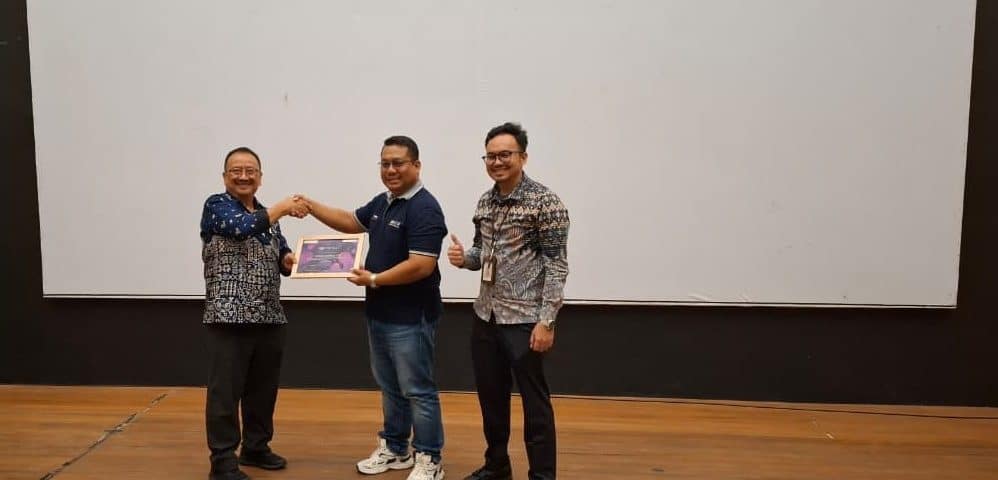 PT Sanpro Energi Fabricator Berbagi Perspektif AI dalam Kuliah Umum di ITEBA