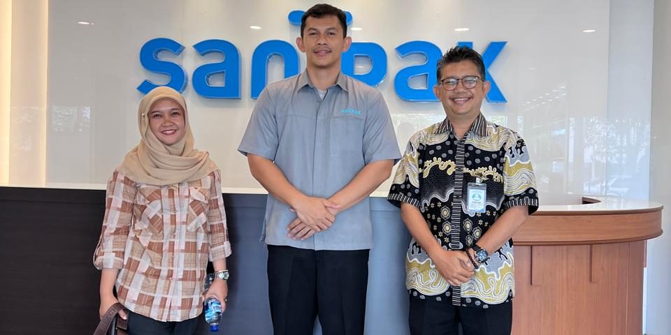 Menyulam Kolaborasi Dunia Industri dan Kampus, ITEBA Kunjungi PT Sanipak Indonesia.