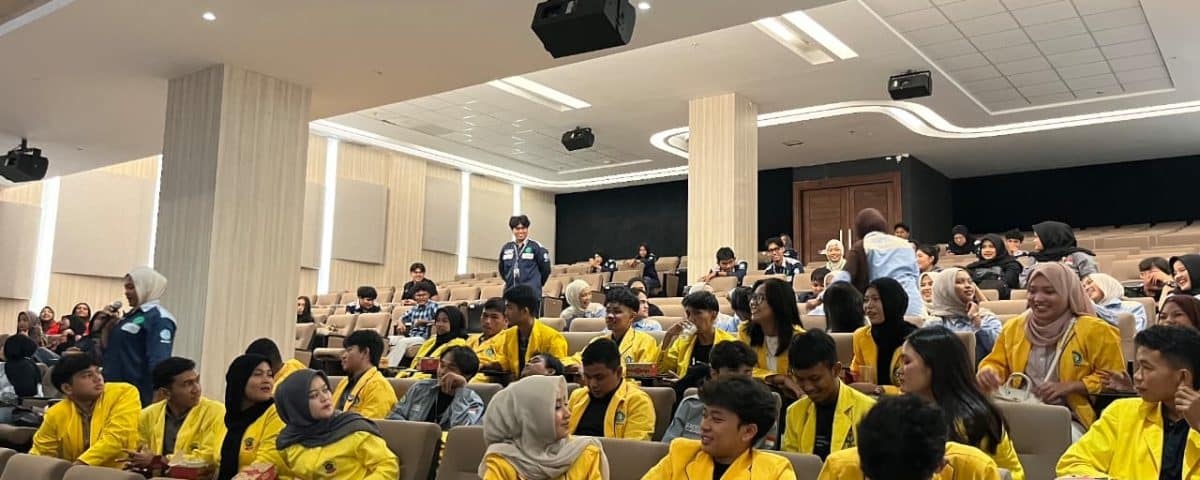 Menyiapkan Talenta Unggul: Seminar Smart Factory ITEBA Kupas Kompetensi Industri Manufaktur Masa Depan