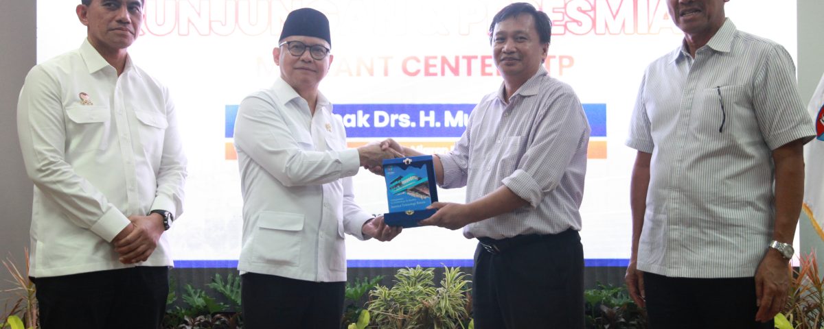ITEBA Hadiri Peresmian Migrant Centre di Batam Tourism Polytechnic (BTP), Dorong Generasi Muda Siap Bersaing di Kancah Internasional ITEBA Hadiri Peresmian Migrant Centre di Batam Tourism Polytechnic (BTP), Dorong Generasi Muda Siap Bersaing di Kancah Internasional