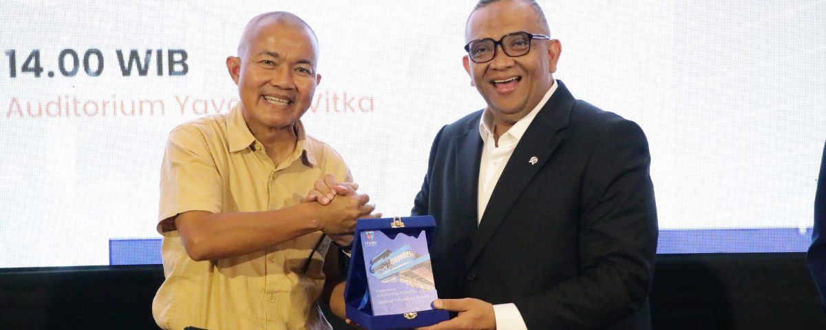 Wamenaker RI Dorong Mahasiswa ITEBA Siap Menjadi Talenta Global Berdaya Saing Tinggi 