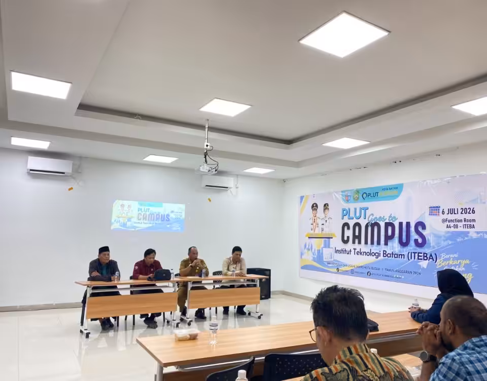 ITEBA Menggelar Sosialisasi PLUT dan Legalitas Usaha Bersama Dinas Koperasi UMKM Kota Batam ITEBA Menggelar Sosialisasi PLUT dan Legalitas Usaha Bersama Dinas Koperasi UMKM Kota Batam
