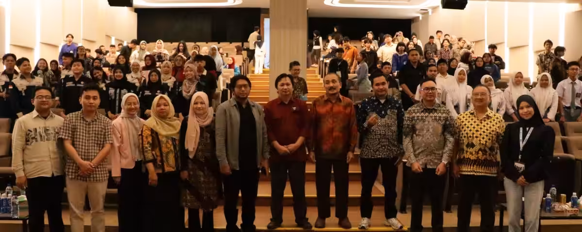 EMBRACE 2.0 HIMASA ITEBA Hadirkan Kompetisi Inovasi dan Seminar Inspiratif bagi Generasi Kreatif EMBRACE 2.0 HIMASA ITEBA Hadirkan Kompetisi Inovasi dan Seminar Inspiratif bagi Generasi Kreatif