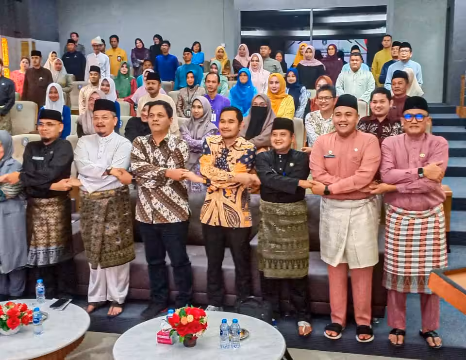 ITEBA Perkuat Sinergi dengan Pemprov Kepri Dukung Pembangunan Daerah ITEBA Perkuat Sinergi dengan Pemprov Kepri Dukung Pembangunan Daerah