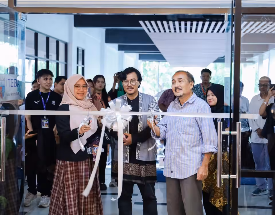 Olympus 5.0 ITEBA: Ketika Keresahan Mahasiswa DKV Berubah Menjadi Solusi Kreatif