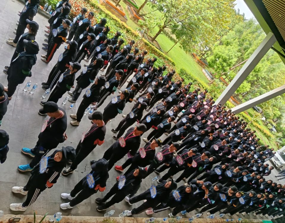 Semarak PKKMB ITEBA : Lebih dari 500 Mahasiswa Baru Antusias Jalani Hari Pertama