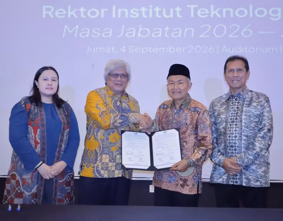 Prof. Dr. Ing. Ir. H. Hairul Abral Resmi Dilantik sebagai Rektor ITEBA Periode 2026–2030 Prof. Dr. Ing. Ir. H. Hairul Abral Resmi Dilantik sebagai Rektor ITEBA Periode 2026–2030