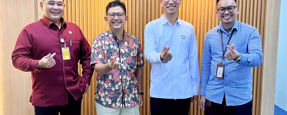 Perkuat Sinergi Industri dan Tridharma Perguruan Tinggi: ITEBA dan APINDO Kepri Jajaki Peluang Kerja Sama Strategis Melalui Center of Excellence Perkuat Sinergi Industri dan Tridharma Perguruan Tinggi: ITEBA dan APINDO Kepri Jajaki Peluang Kerja Sama Strategis Melalui Center of Excellence