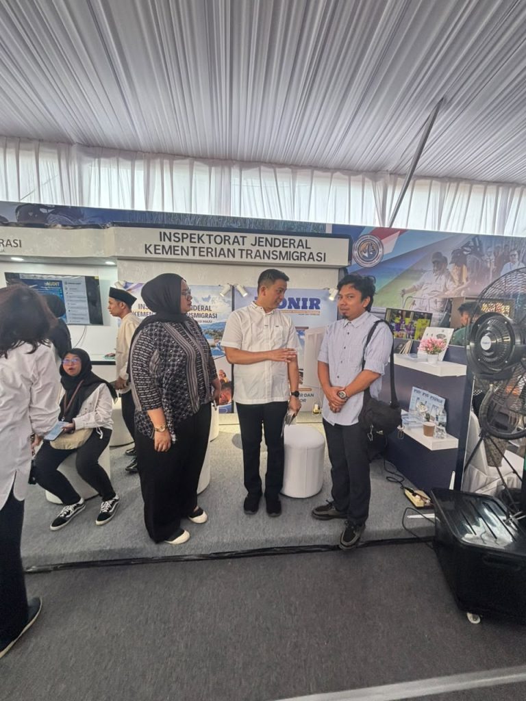 Hadiri Festival Transmigrasi 2026 di Rempang, Perwakilan ITEBA Bangun Sinergi Ilmiah Bersama Ilmuwan Dunia Hadiri Festival Transmigrasi 2026 di Rempang, Perwakilan ITEBA Bangun Sinergi Ilmiah Bersama Ilmuwan Dunia